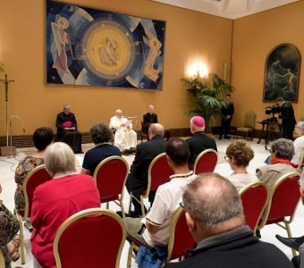 O Papa: Foucauld, profeta do nosso tempo, soube trazer à luz a essencialidade da fé